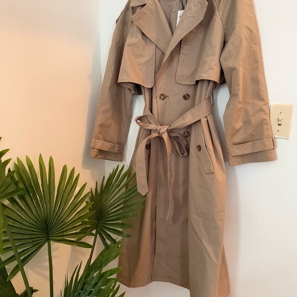 Banana Republic Beige Timeless Trench
